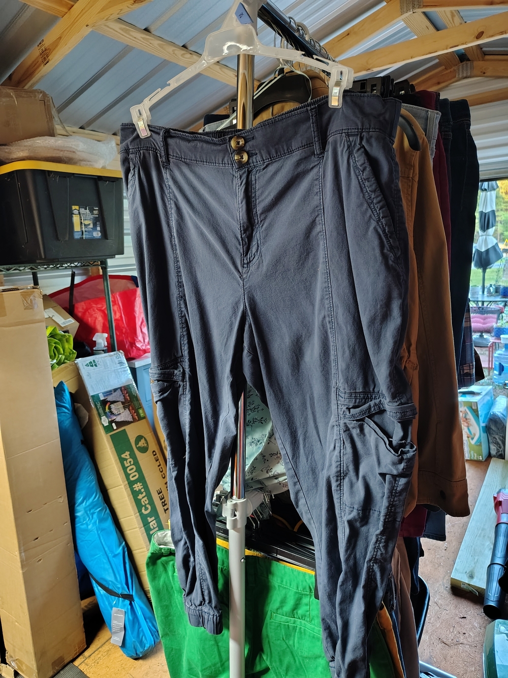Sonoma Navy Blue Women's Cargo Capris with Rolled Cuffs